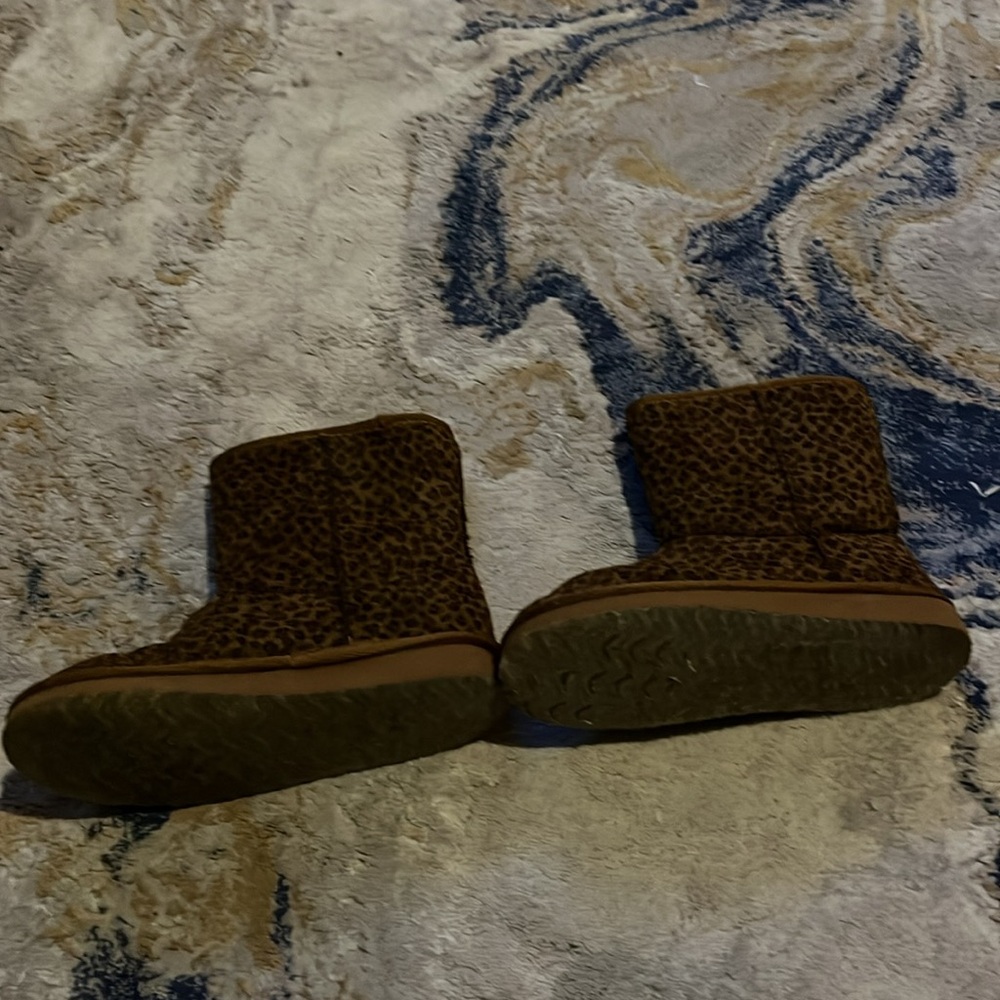Cheetah Print Boots - Picture 3 of 5